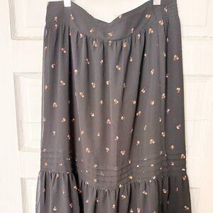 Madewell Black Floral Tiered Midi Skirt (Size XL)